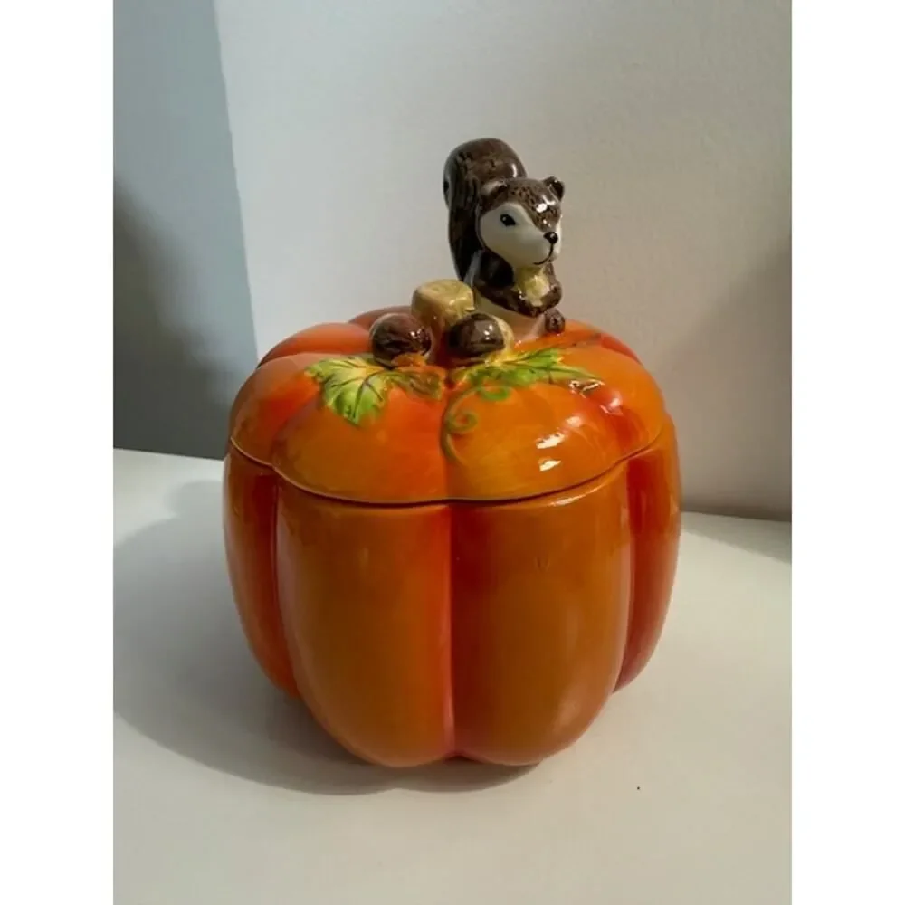 Pumpkin Cookie Jar Canister Squirrel Fall Harvest Autumn Holiday Ceramic